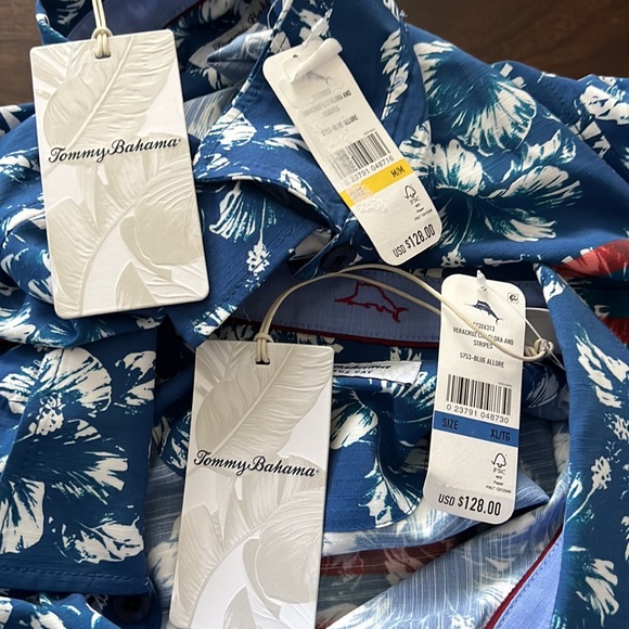 Tommy Bahama Veracruz Cay Flora and Stripes - Picture 12 of 12